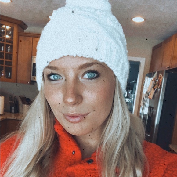 Meet your Posher, Lauren - Picture 1 of 1